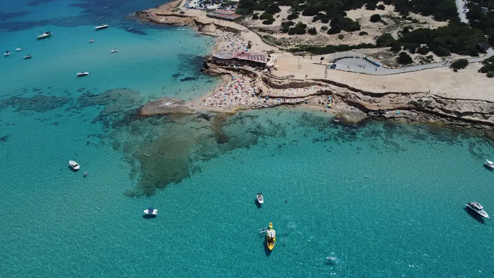 Beaches and Caves Tour-7